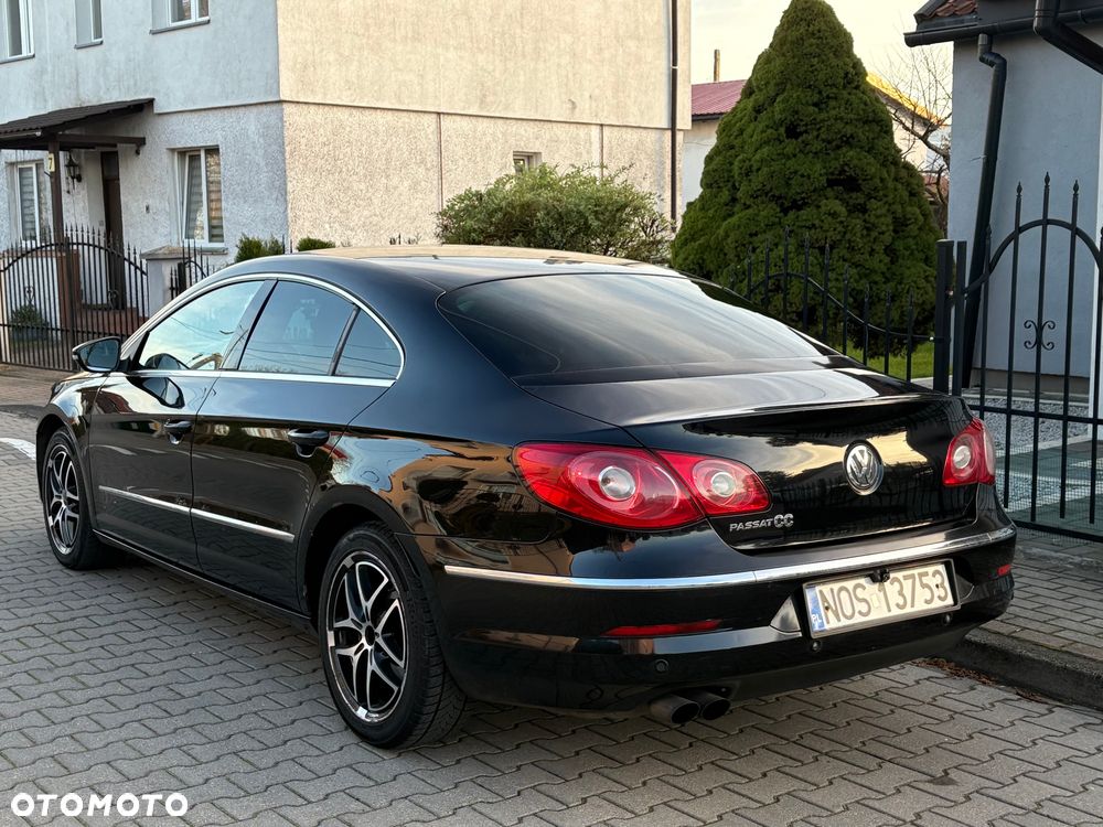 Volkswagen Passat CC - 2