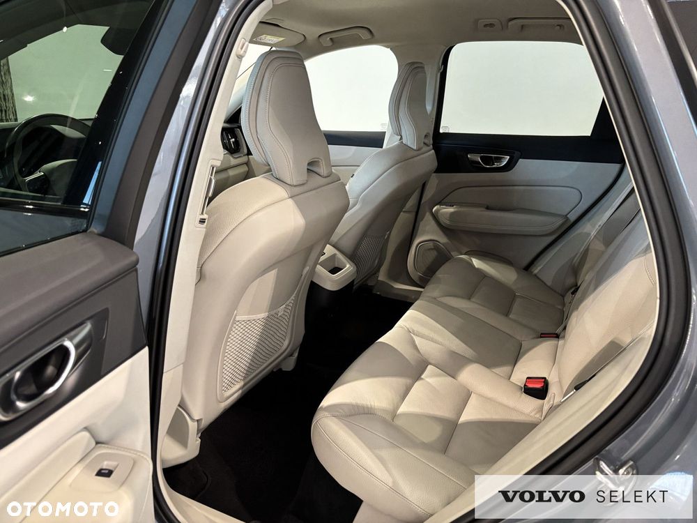 Volvo XC 60 - 18