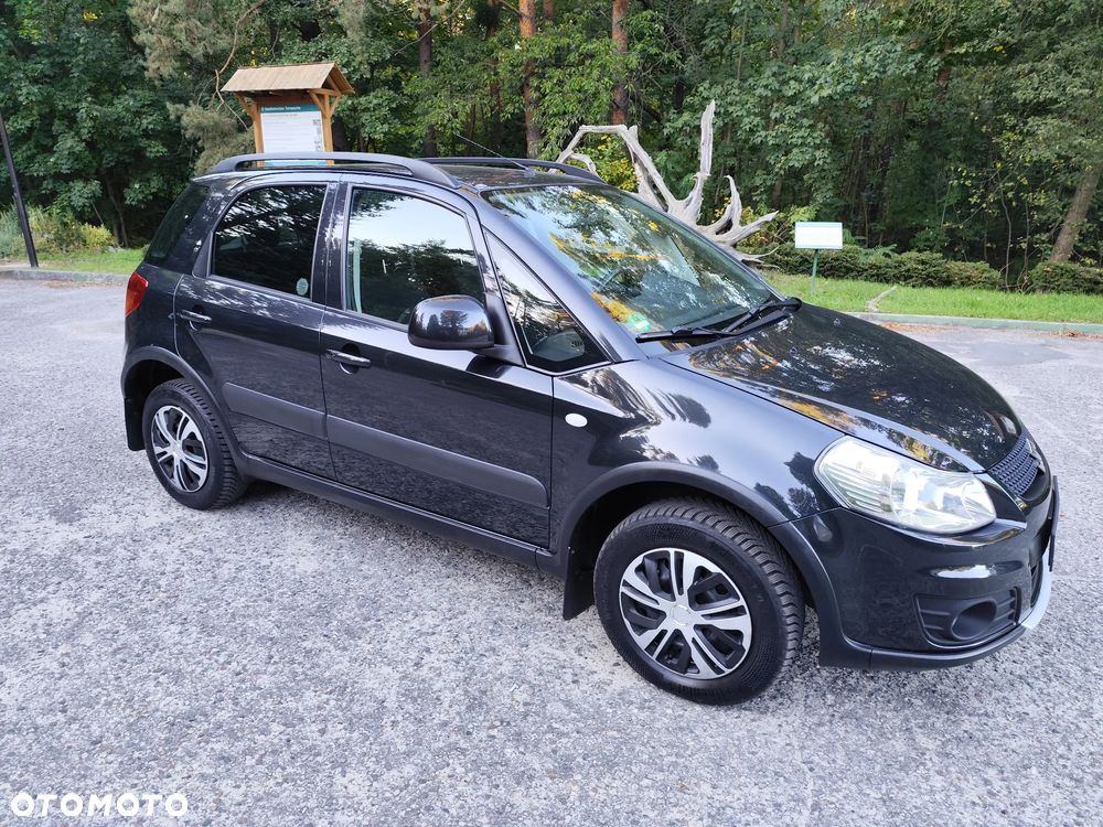 Suzuki SX4 1.6 Premium 4WD - 30