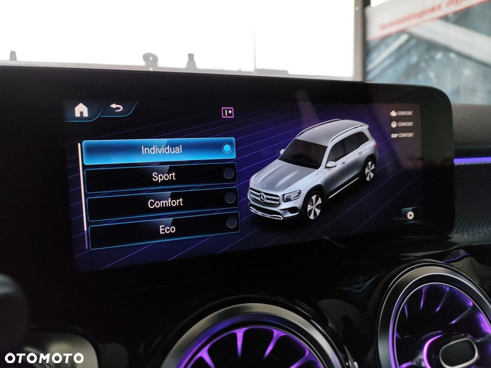 Mercedes-Benz GLB 220 d 4-Matic AMG Line 8G-DCT - 26