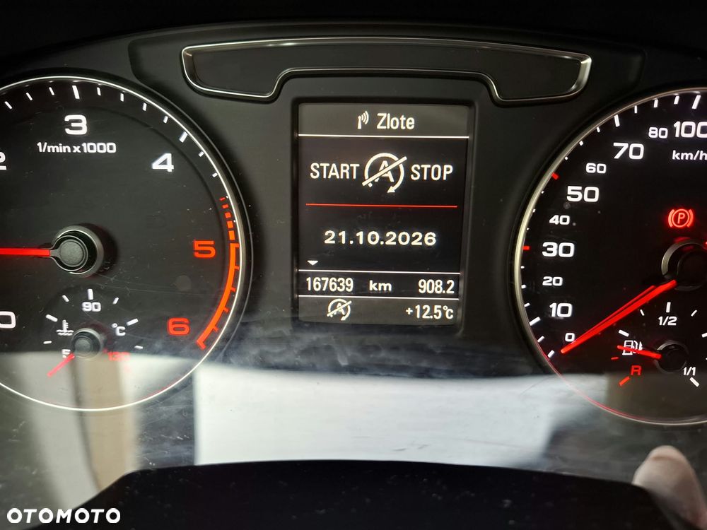 Audi Q3 2015 photo 2