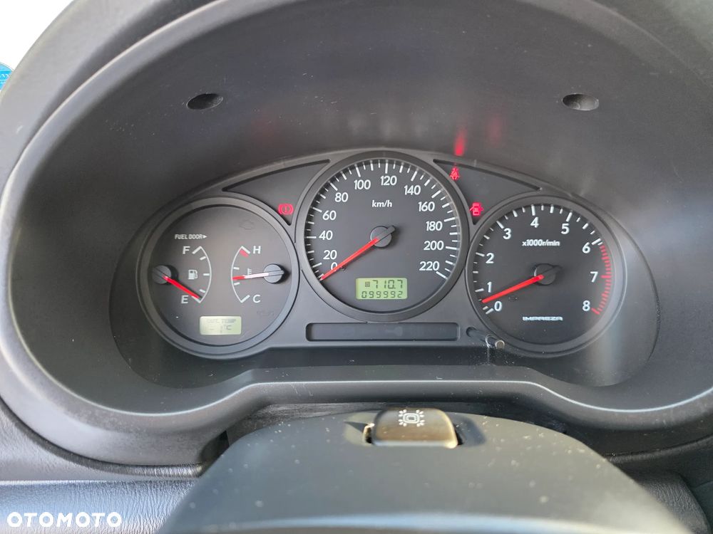 Subaru Impreza 2.0 GX - 12