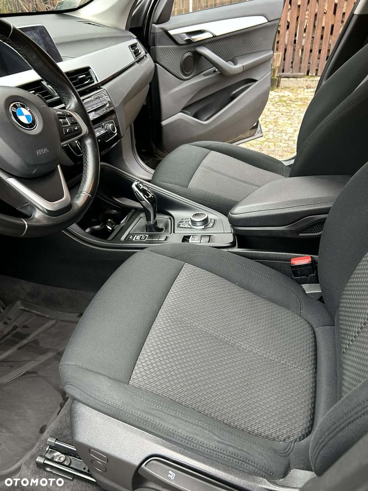 BMW X1 sDrive18i - 8
