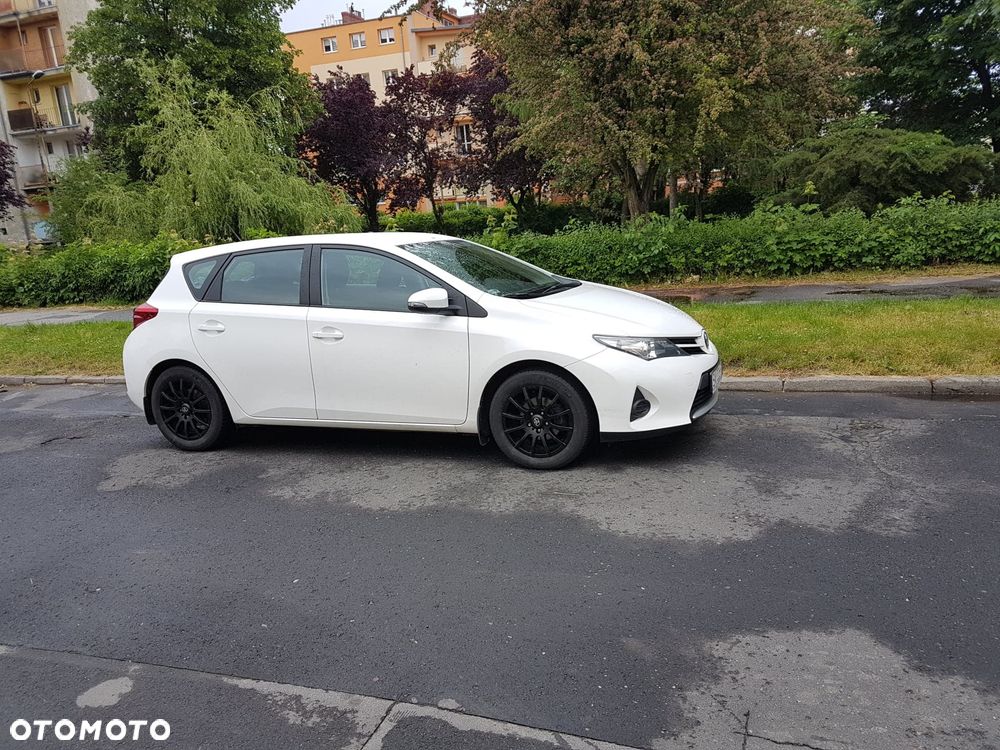 Toyota Auris 1.4 D-4D Life - 1