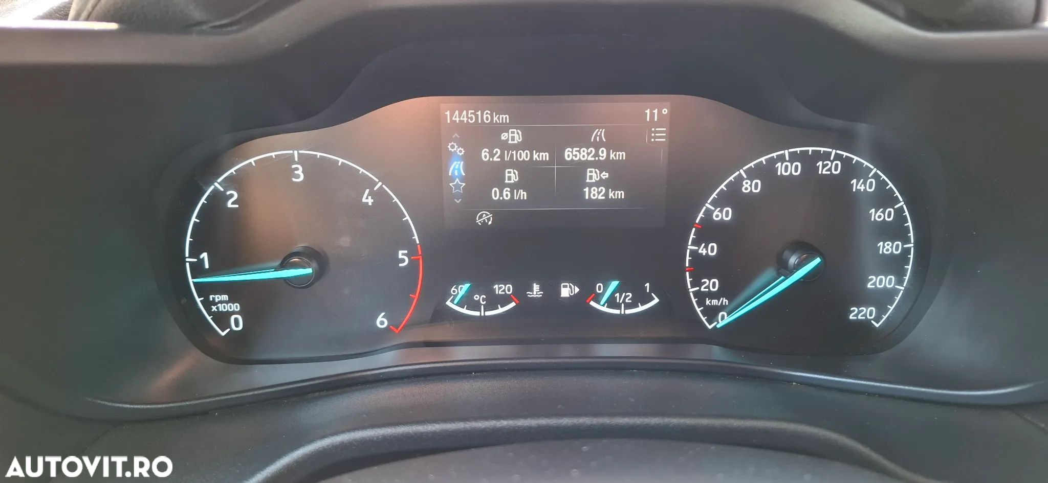 Ford Tourneo Connect 1.5 TDCi LWB (L2) Trend - 8