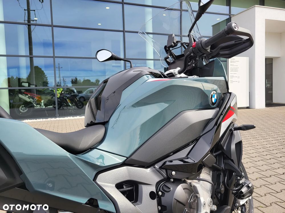 BMW XR - 3