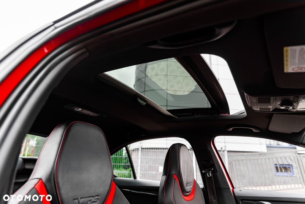 Skoda Octavia 2.0 TSI RS - 26