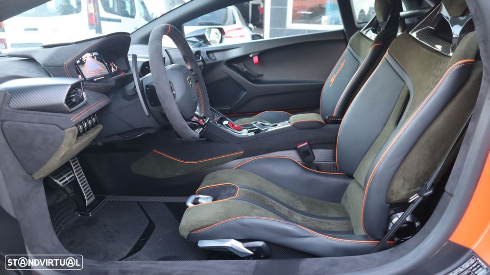 Lamborghini Huracán STerrato - 17