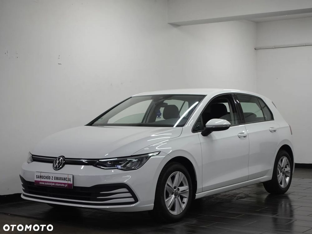 Volkswagen Golf - 1