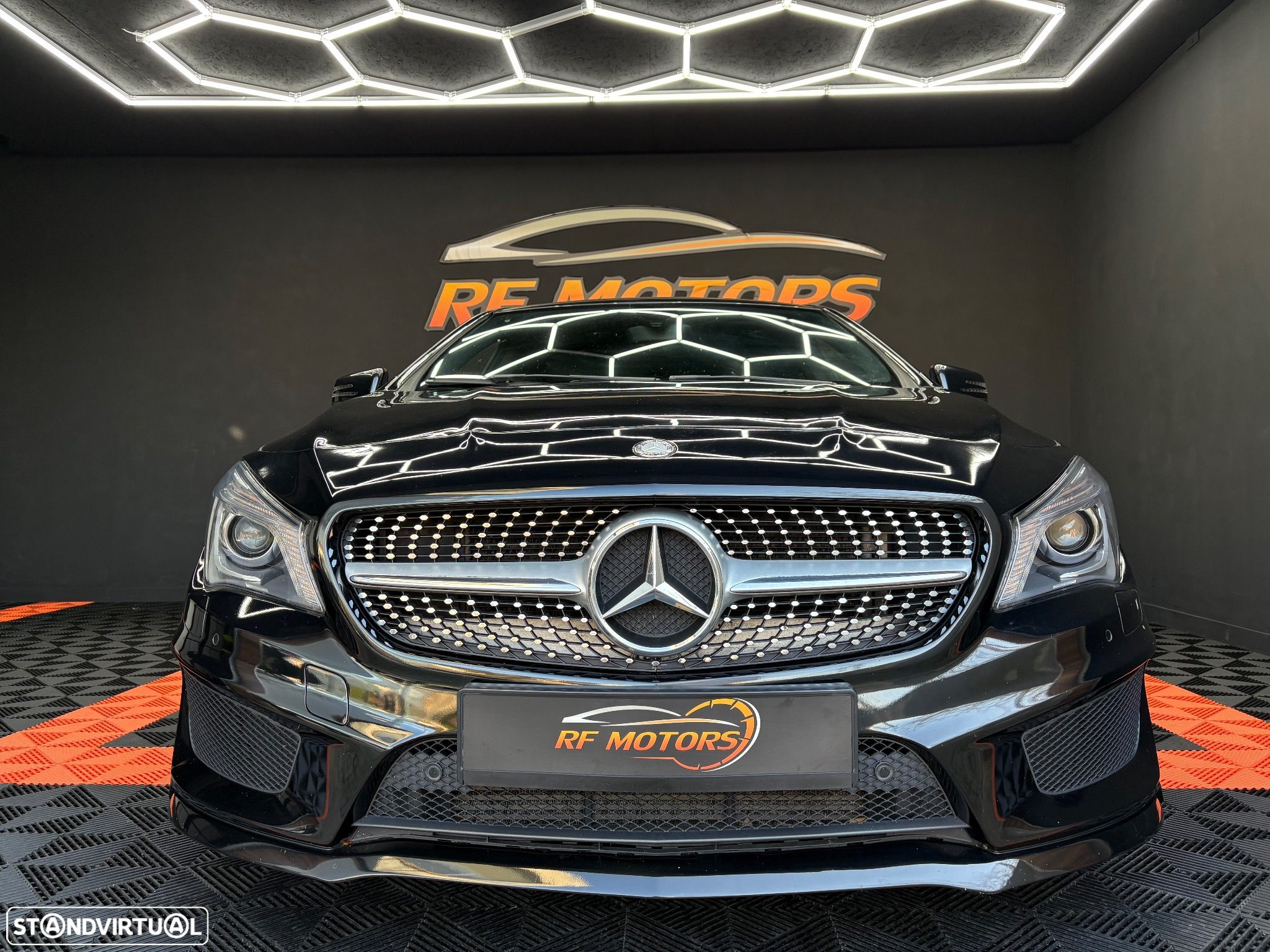 Mercedes-Benz CLA 200 d Shooting Brake AMG Line Aut. - 16