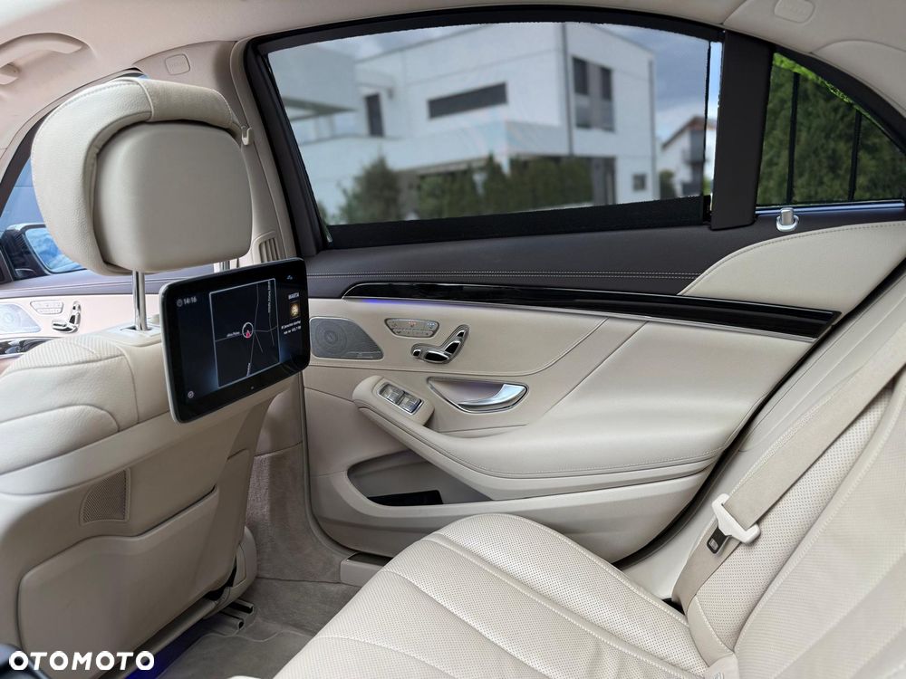 Mercedes-Benz Klasa S 400 d 4-Matic L 9G-TRONIC - 17