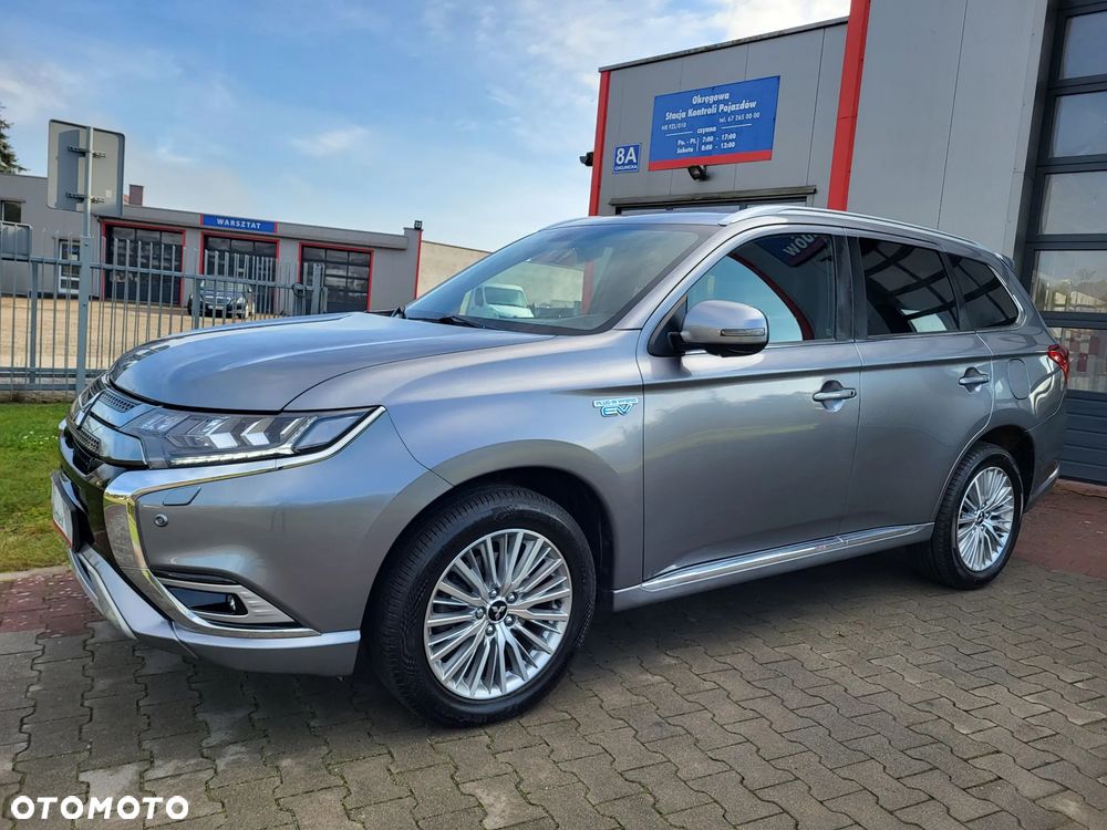 Mitsubishi Outlander 2.4 4WD Diamant+ - 12