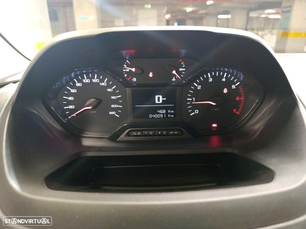 Peugeot PARTNER 1.5 BlueHDi Pro Standard - 6