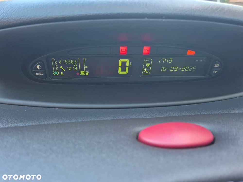 Citroën Xsara Picasso 1.6i Confort - 8
