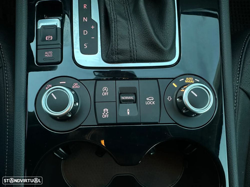 VW Touareg 3.0 TDI V6 Tiptronic - 16