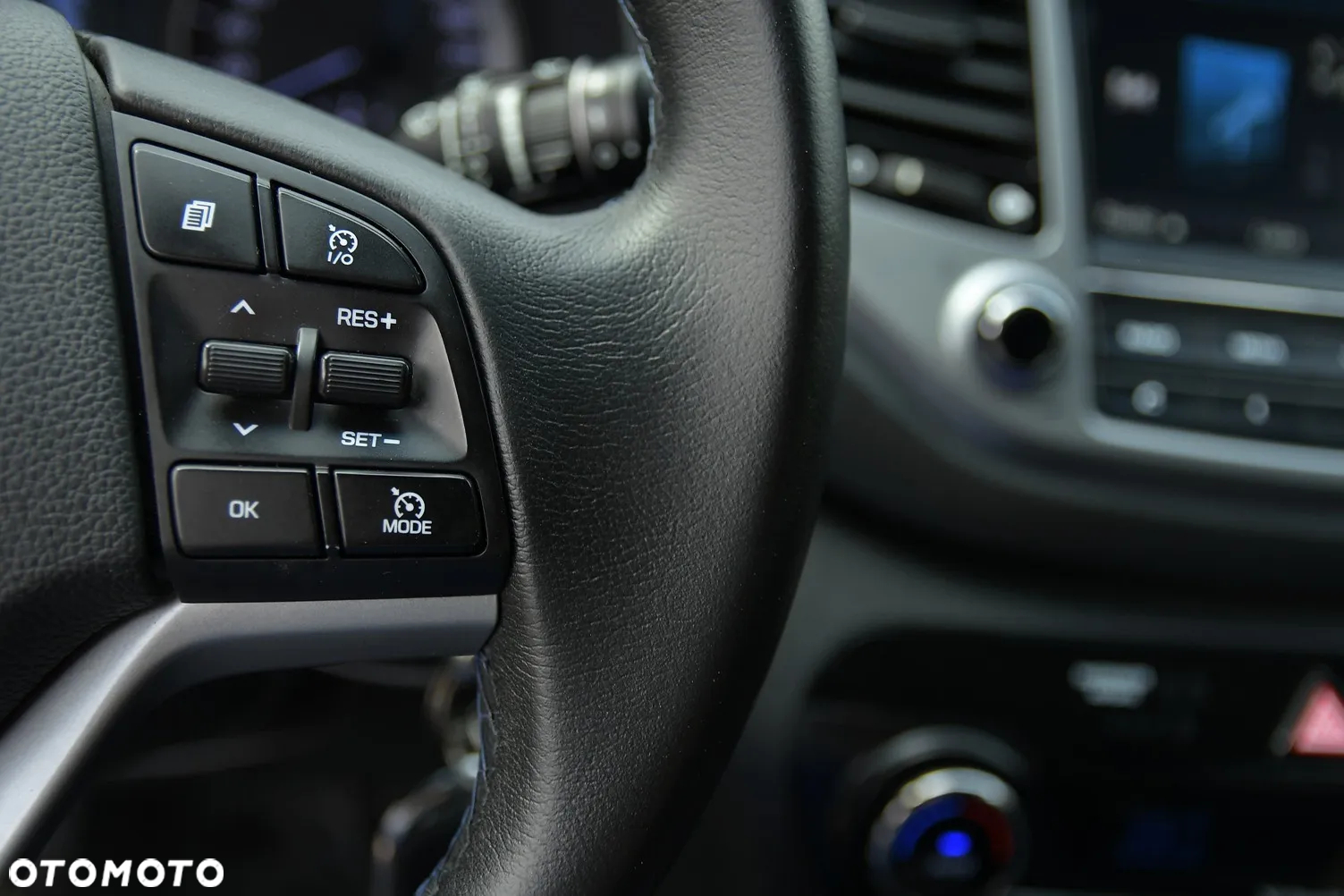 Hyundai Tucson blue 1.6 GDi 2WD Navi - 32