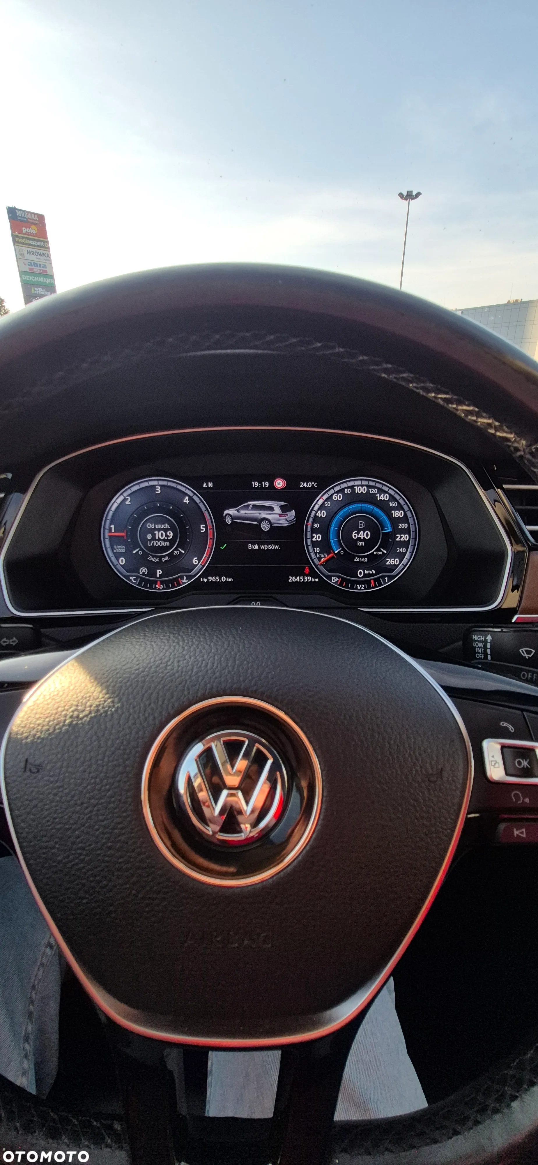 Volkswagen Passat 2.0 TDI Bi-Turbo BMT 4Mot Highline DSG - 13