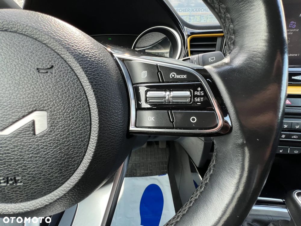 Kia XCeed 1.5 T-GDI L Business Line - 16