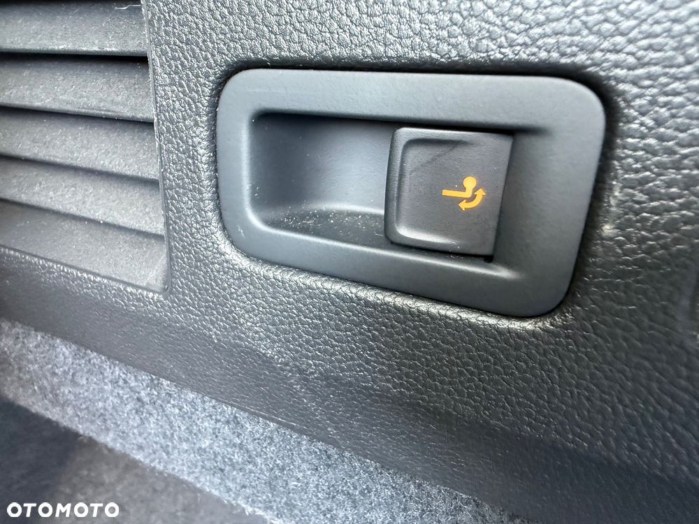 Volkswagen Arteon 2.0 TSI DSG R-Line - 27