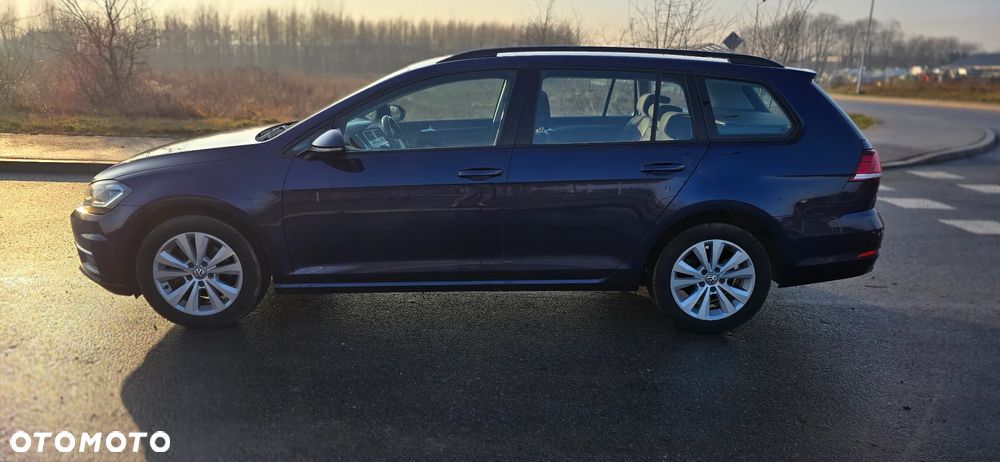 Volkswagen Golf 1.6 TDI BMT Comfortline - 9