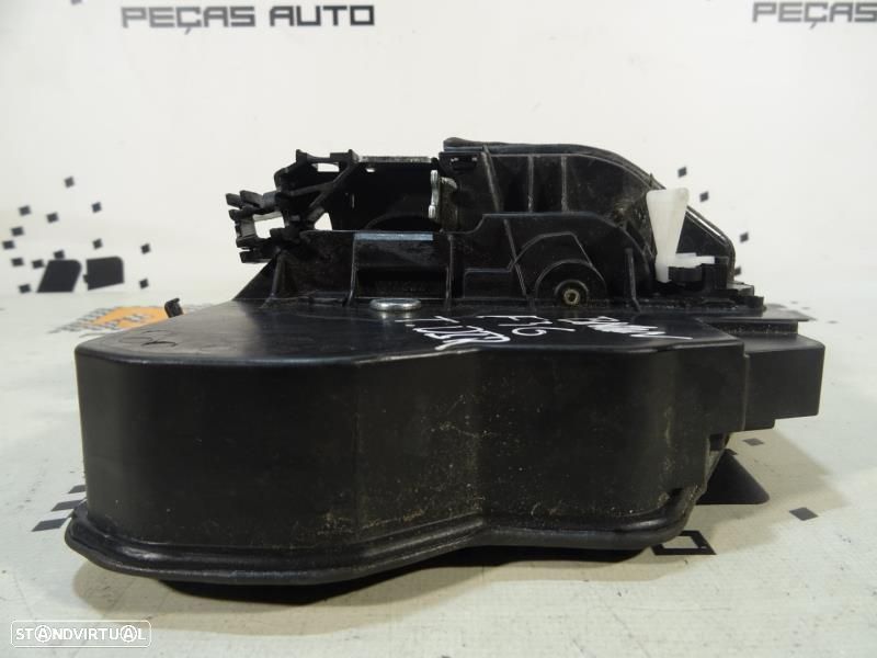 Fecho Da Porta Trás Direita Bmw 4 Gran Coupe (F36)  51227202148 / 7202 - 5