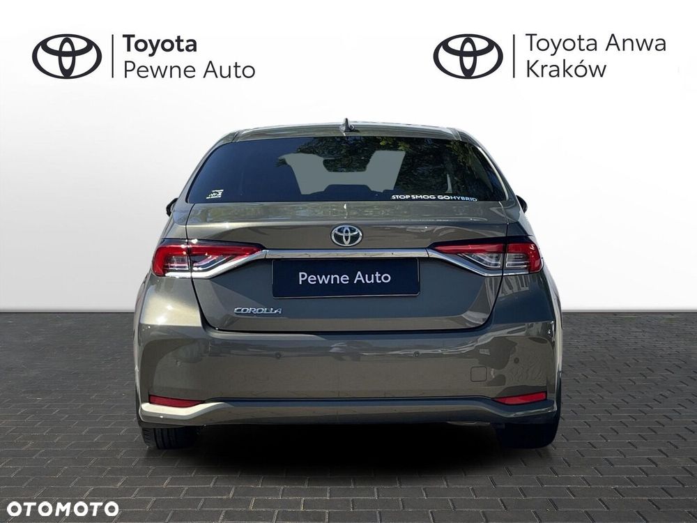 Toyota Corolla 1.8 Hybrid Executive - 8