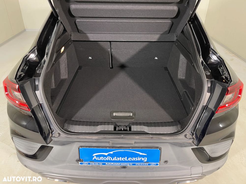 Renault Arkana E-TECH Hybrid RS Line - 14