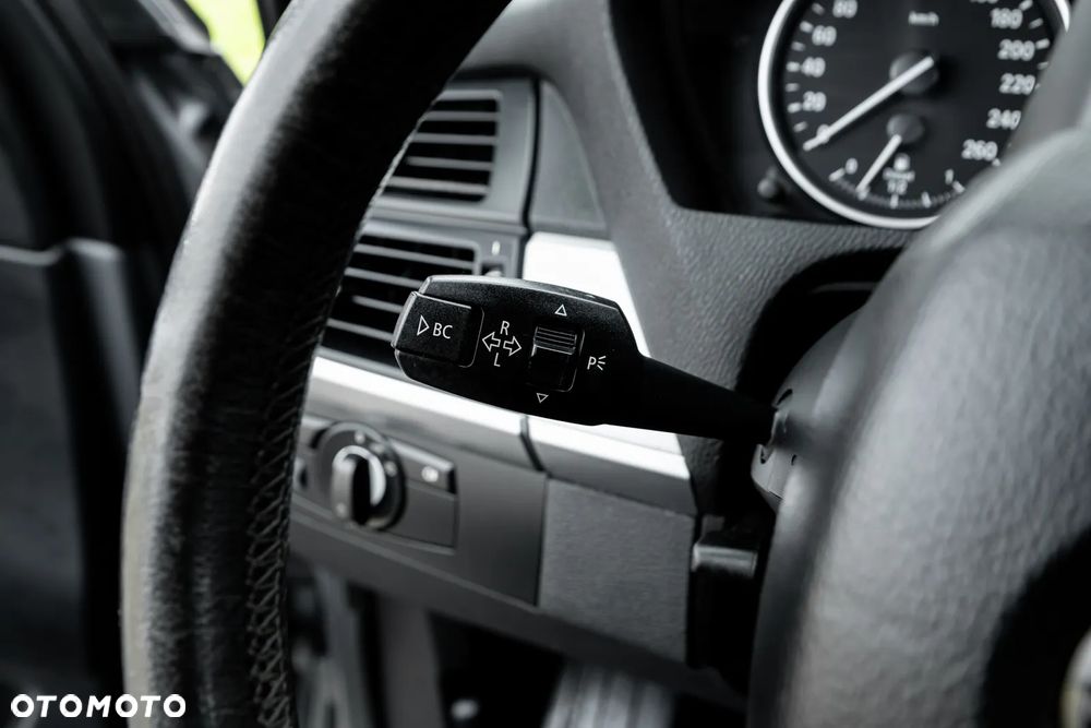 BMW X5 xDrive30d - 22