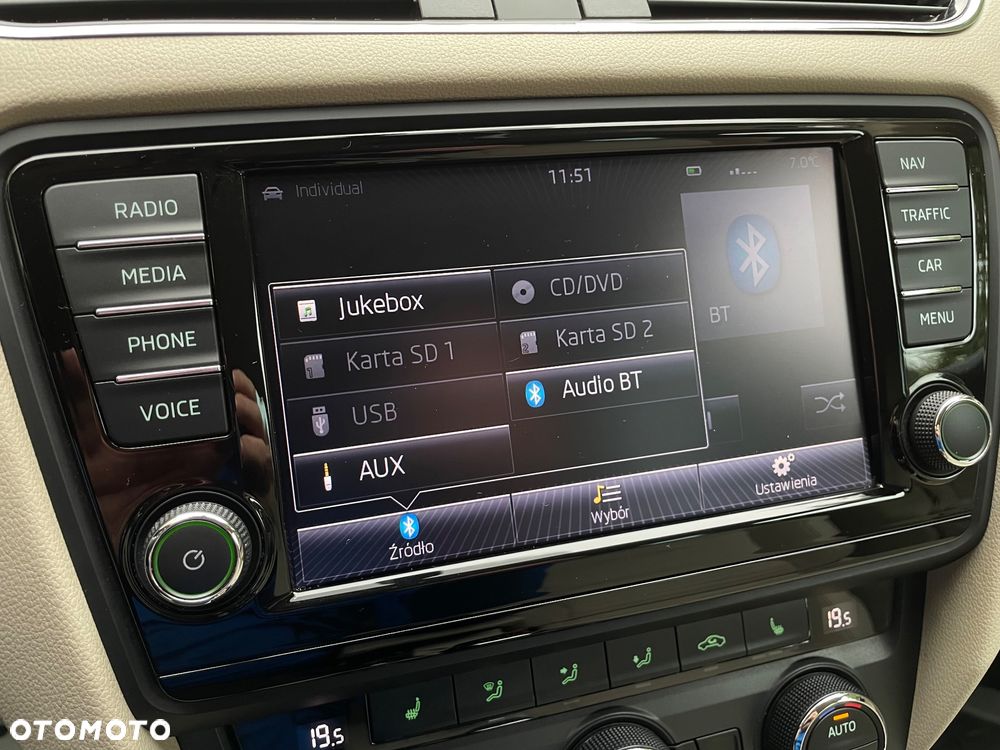 Skoda Octavia 1.8 TSI Elegance DSG - 22