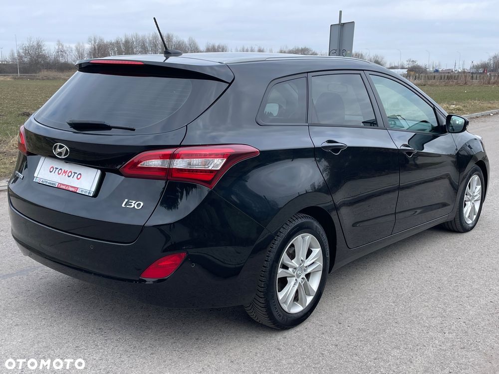 Hyundai i30 1.6 CRDi Premium - 29