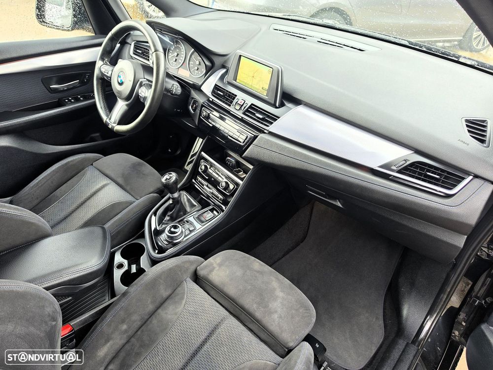 BMW 216 Active Tourer d Pack M - 28