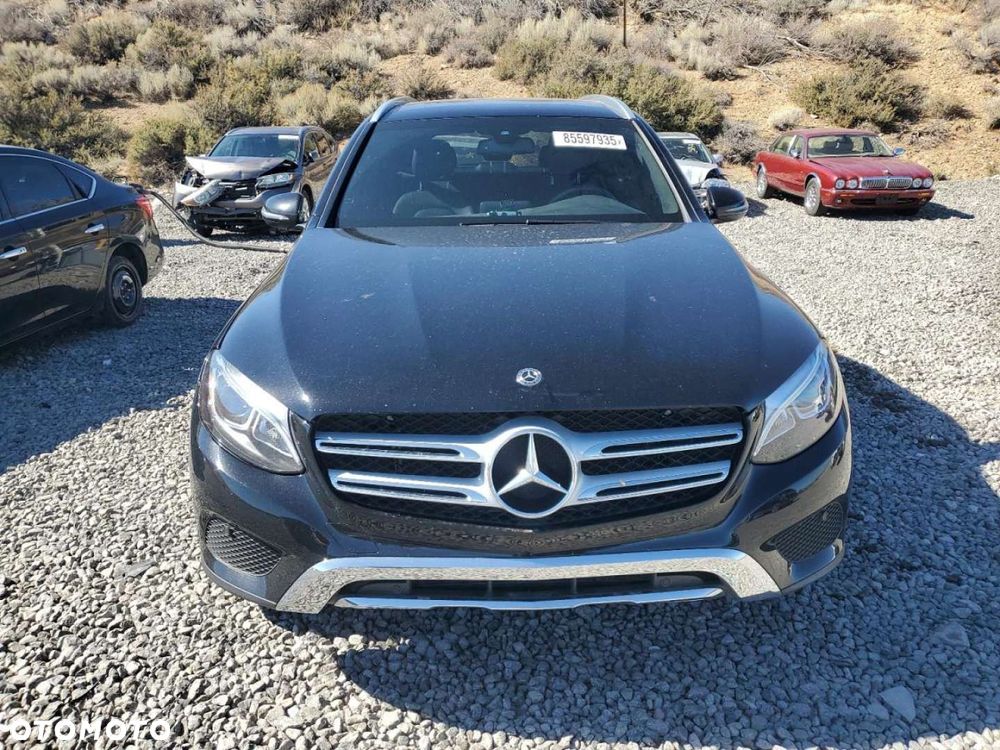 Mercedes-Benz GLC - 9