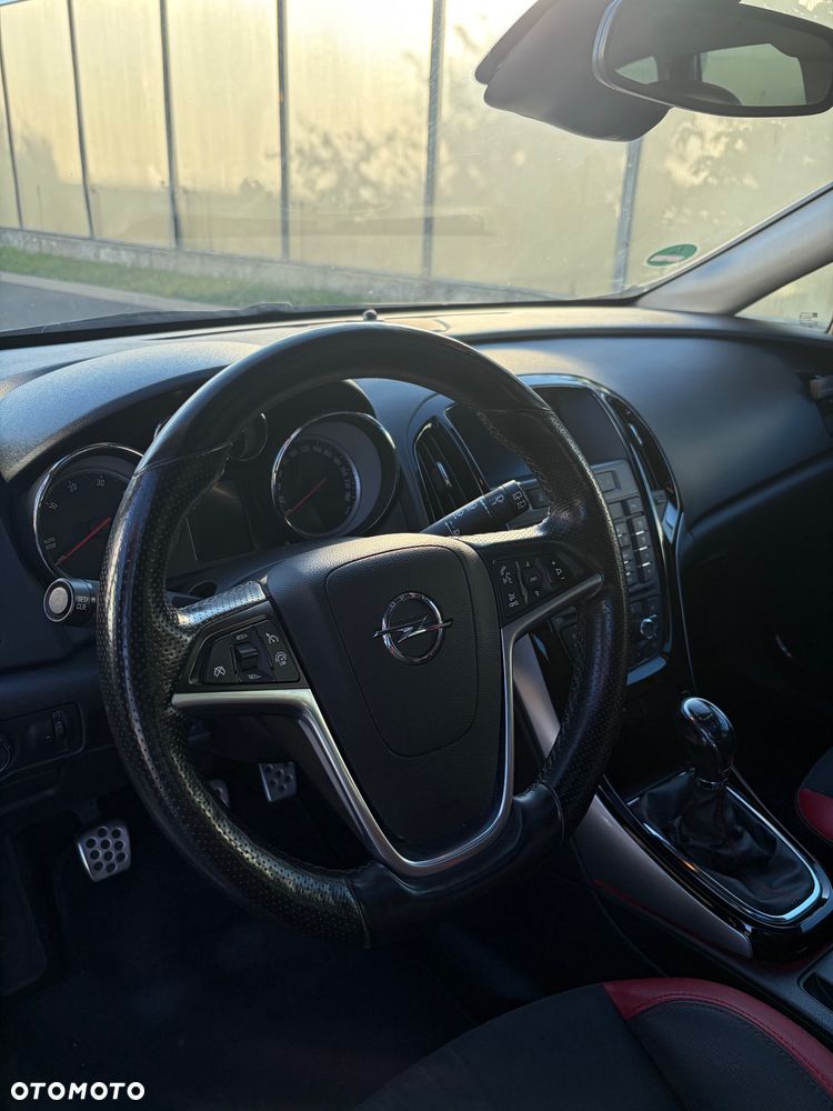 Opel Astra 2.0 BiTurbo CDTI DPF ecoFLEX SportsTourer St - 14