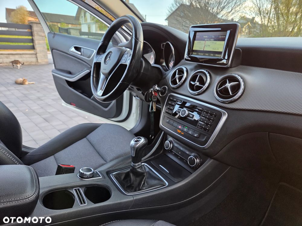 Mercedes-Benz GLA 180 CDI Edition 1 - 13