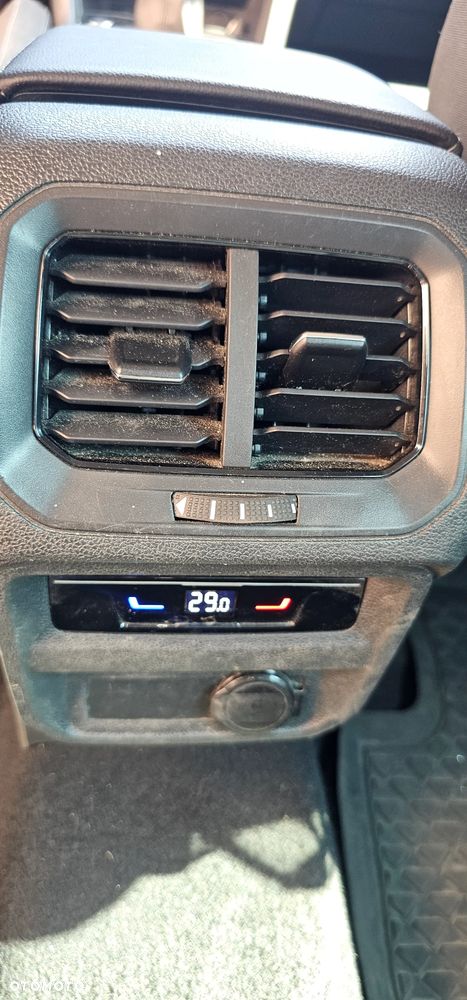 Volkswagen Tiguan 2.0 TDI SCR Life - 22