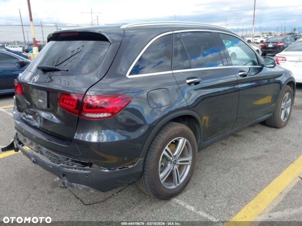 Mercedes-Benz GLC - 6