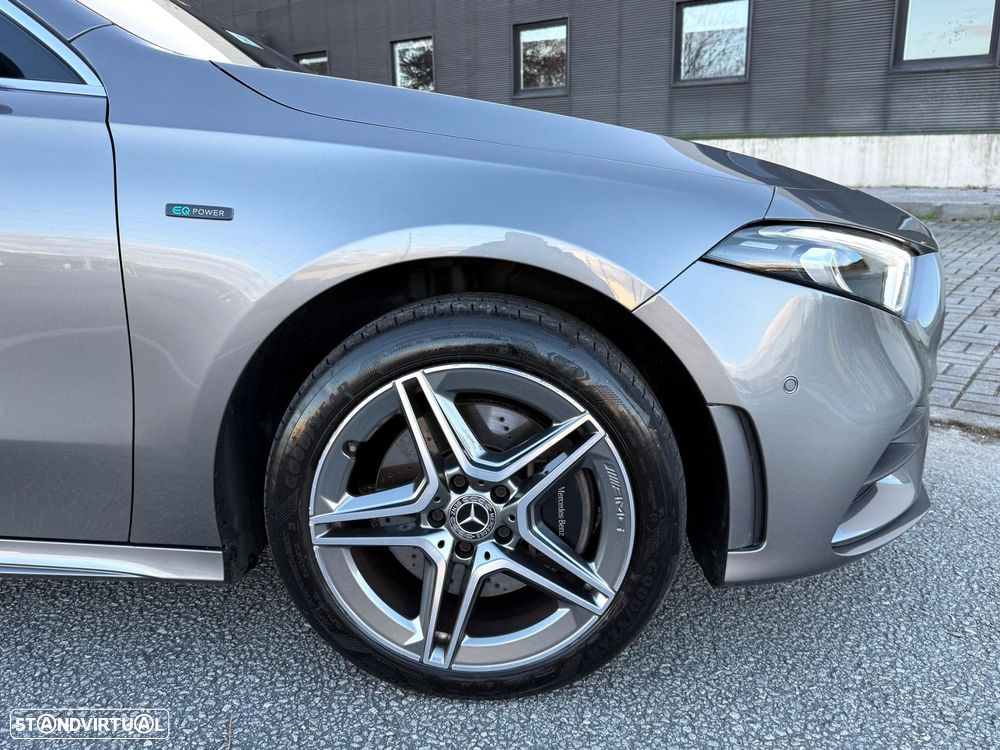 Mercedes-Benz A 250 Limousine e 8G-DCT AMG Line - 8