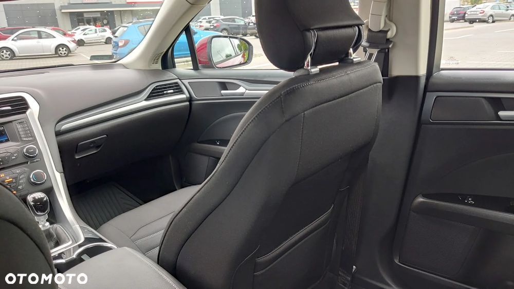Ford Mondeo 1.5 EcoBoost Gold Edition - 15
