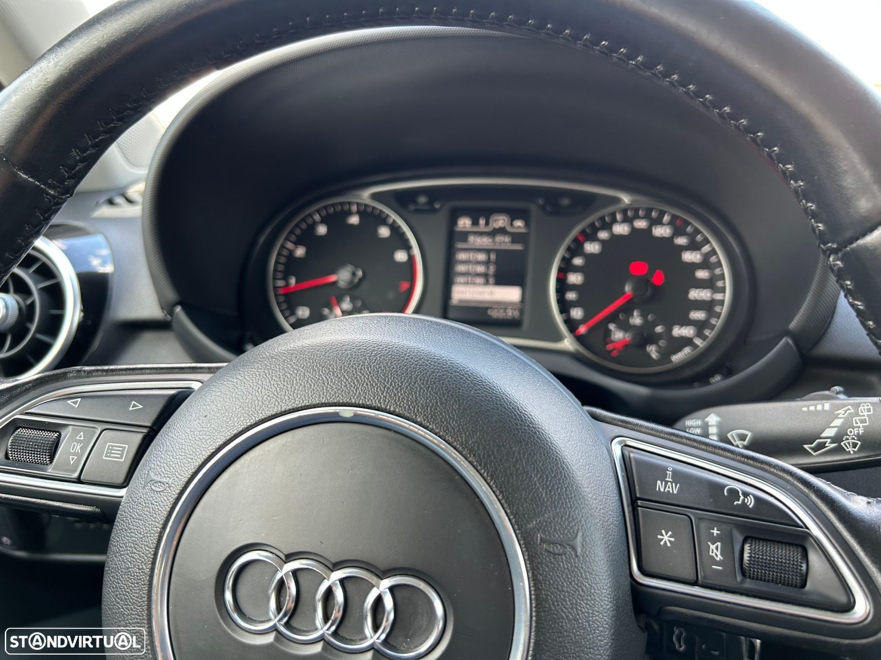 Audi A1 Sportback 1.2 TFSI Attraction - 20
