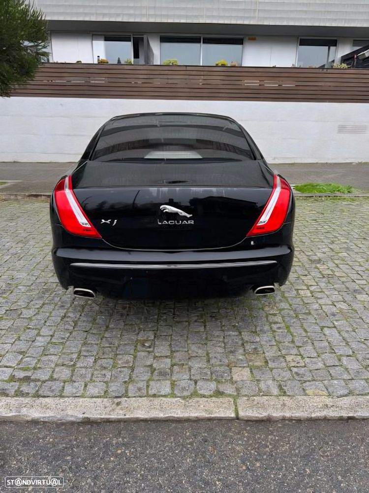 Jaguar XJ 3.0 D V6 LWB Premium Luxury - 2