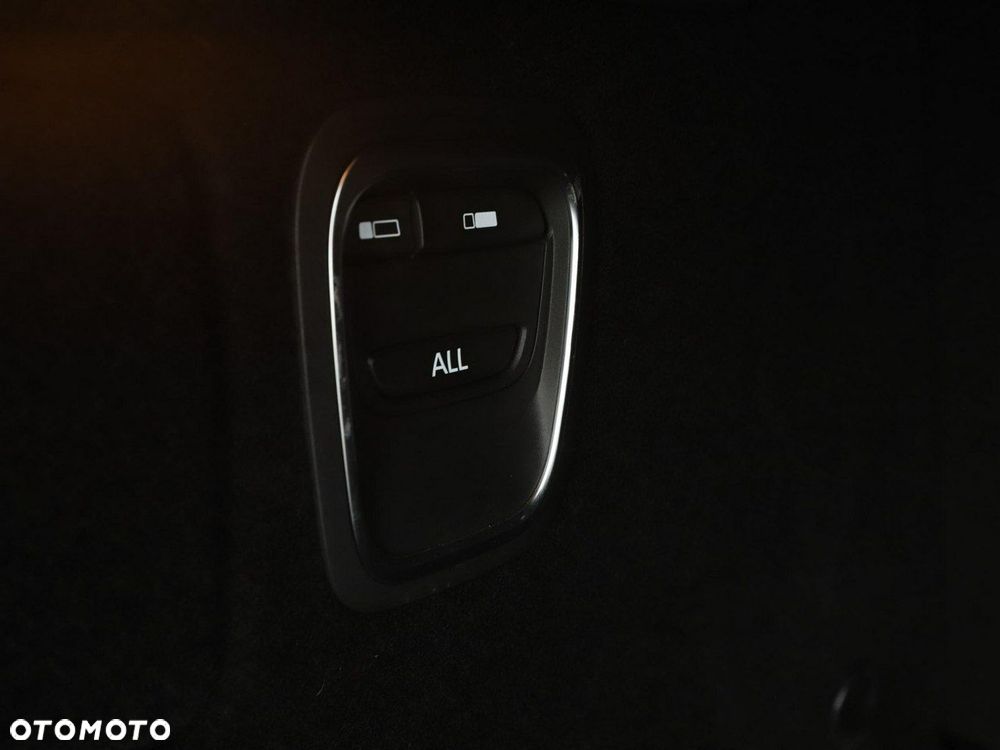 Renault Scenic 1.3 TCe FAP Intens - 39