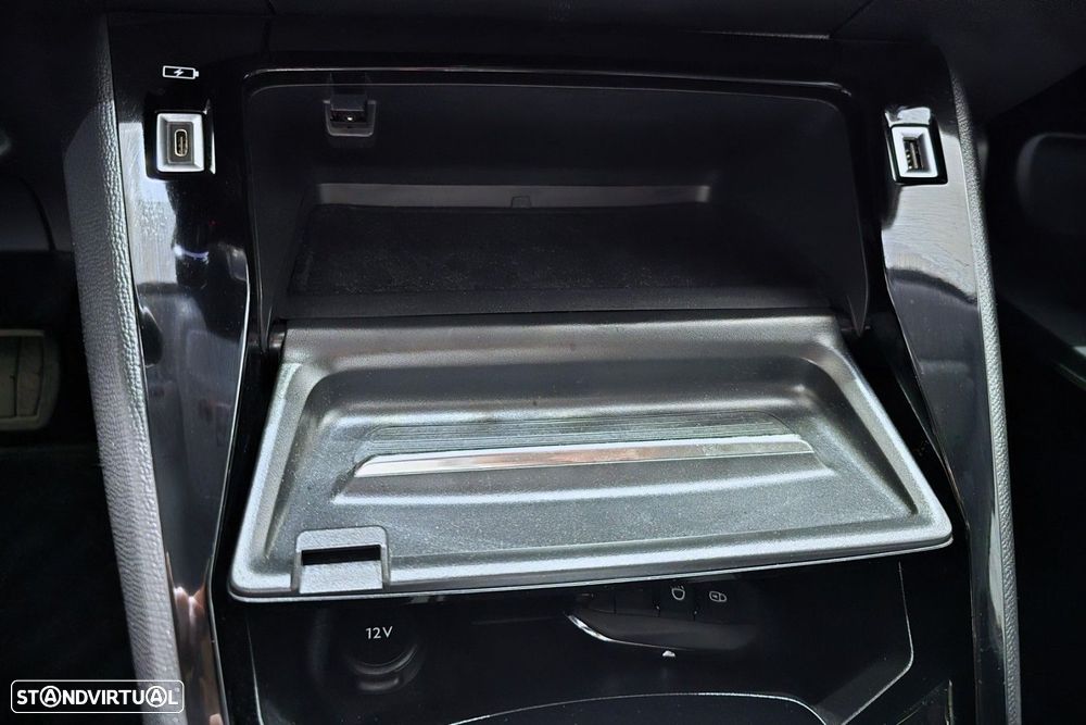 Peugeot e-208 50 kWh Allure Pack - 27