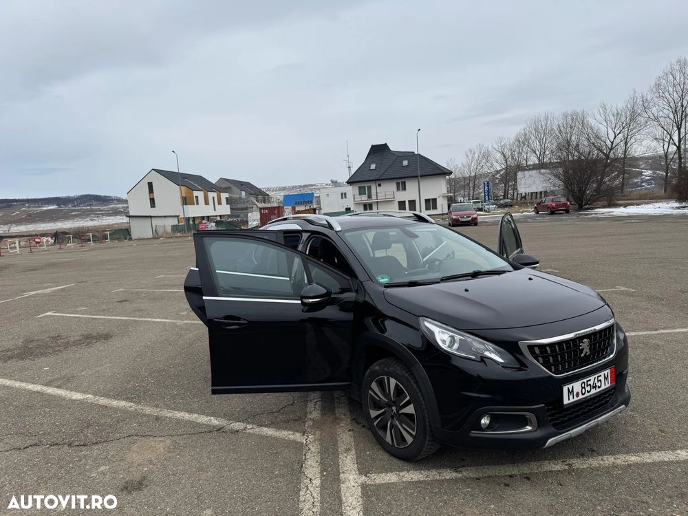 Peugeot 2008 PureTech 110 Stop&Start Allure - 8