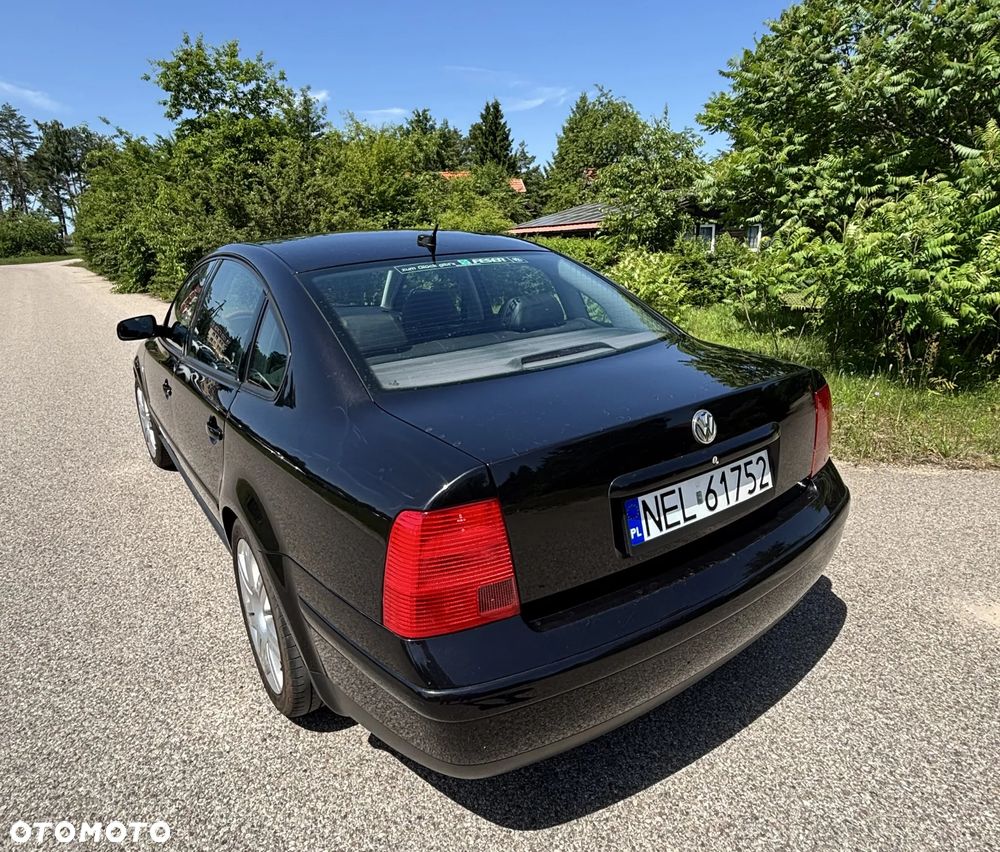 Volkswagen Passat - 7