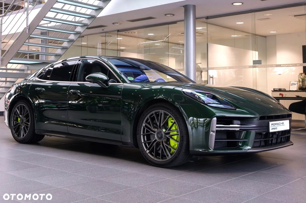 Porsche Panamera Turbo E-Hybrid PHEV - 1