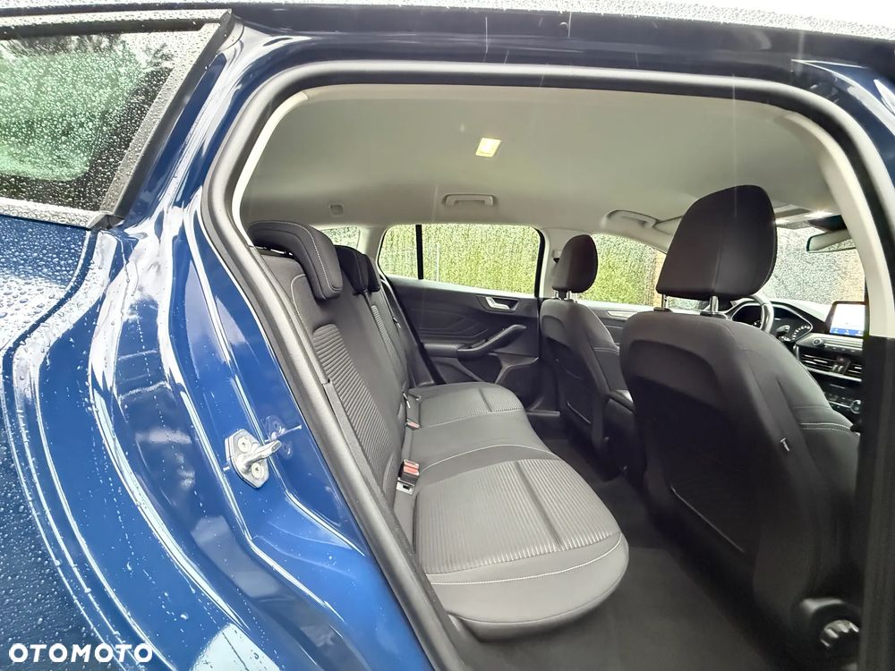 Ford Focus 2.0 EcoBlue Active Business - 19