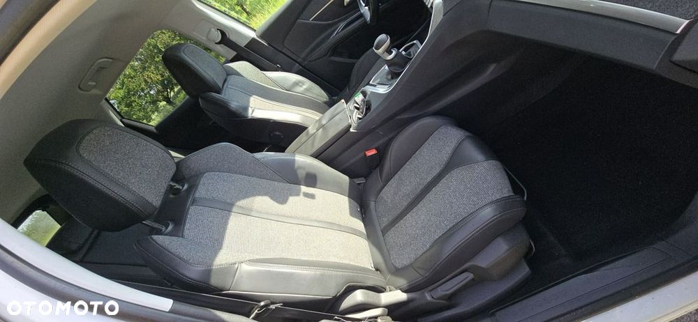 Peugeot 3008 - 11