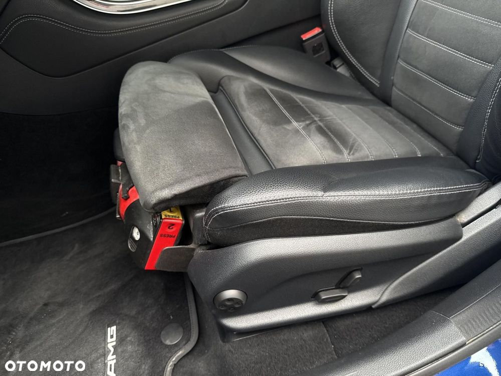 Mercedes-Benz GLC - 13