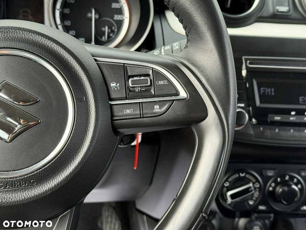 Suzuki Swift - 10