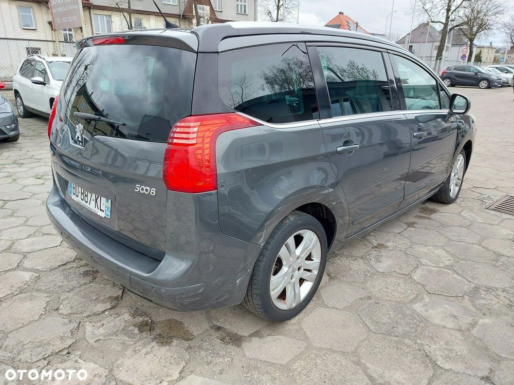 Peugeot 5008 - 7